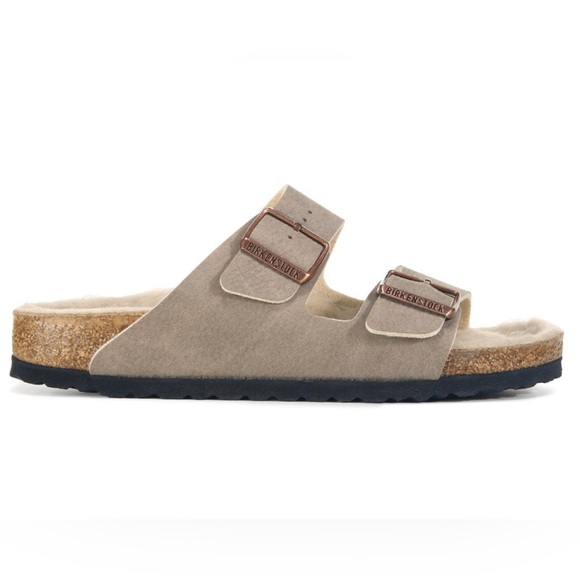 NWT Birkenstock Shearling Microfiber Arizona Sandal in Desert Dust Taupe - Picture 3 of 11